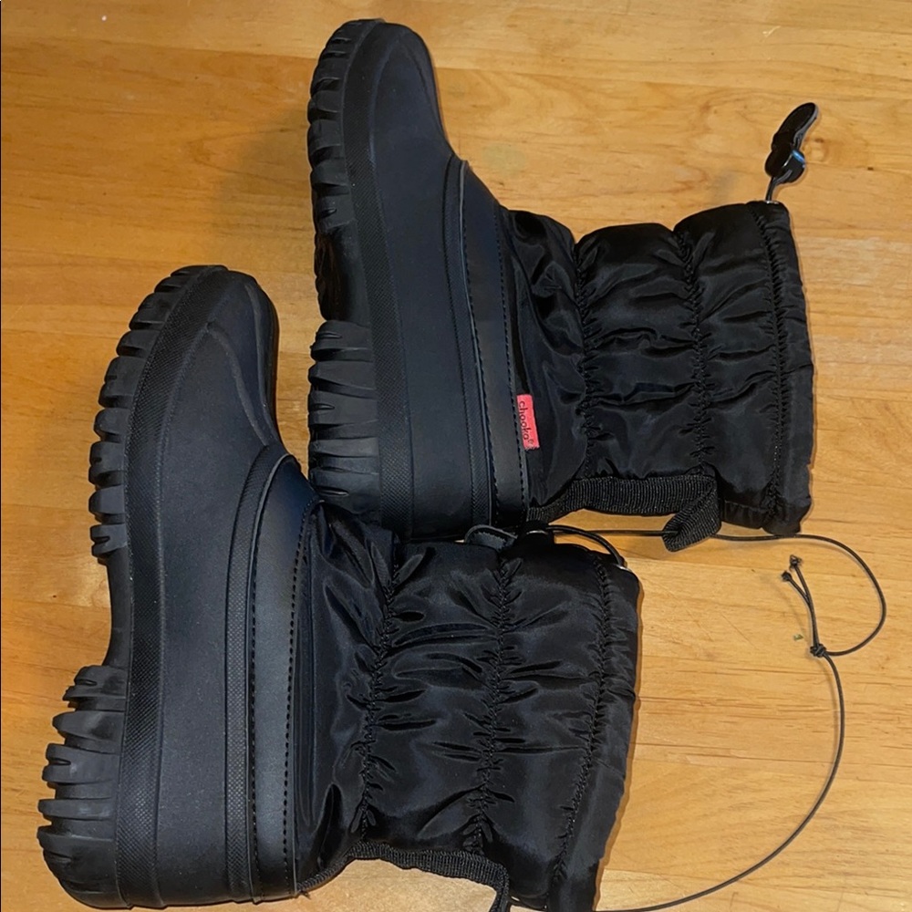 Black Winter Boots - image 2